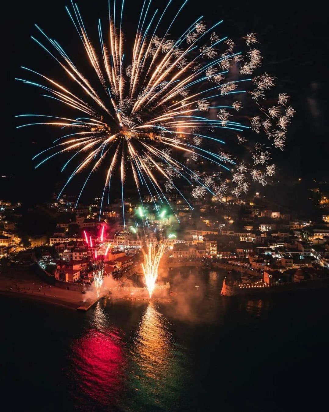 Nafpaktos Studio In Port Ιι Exteriér fotografie